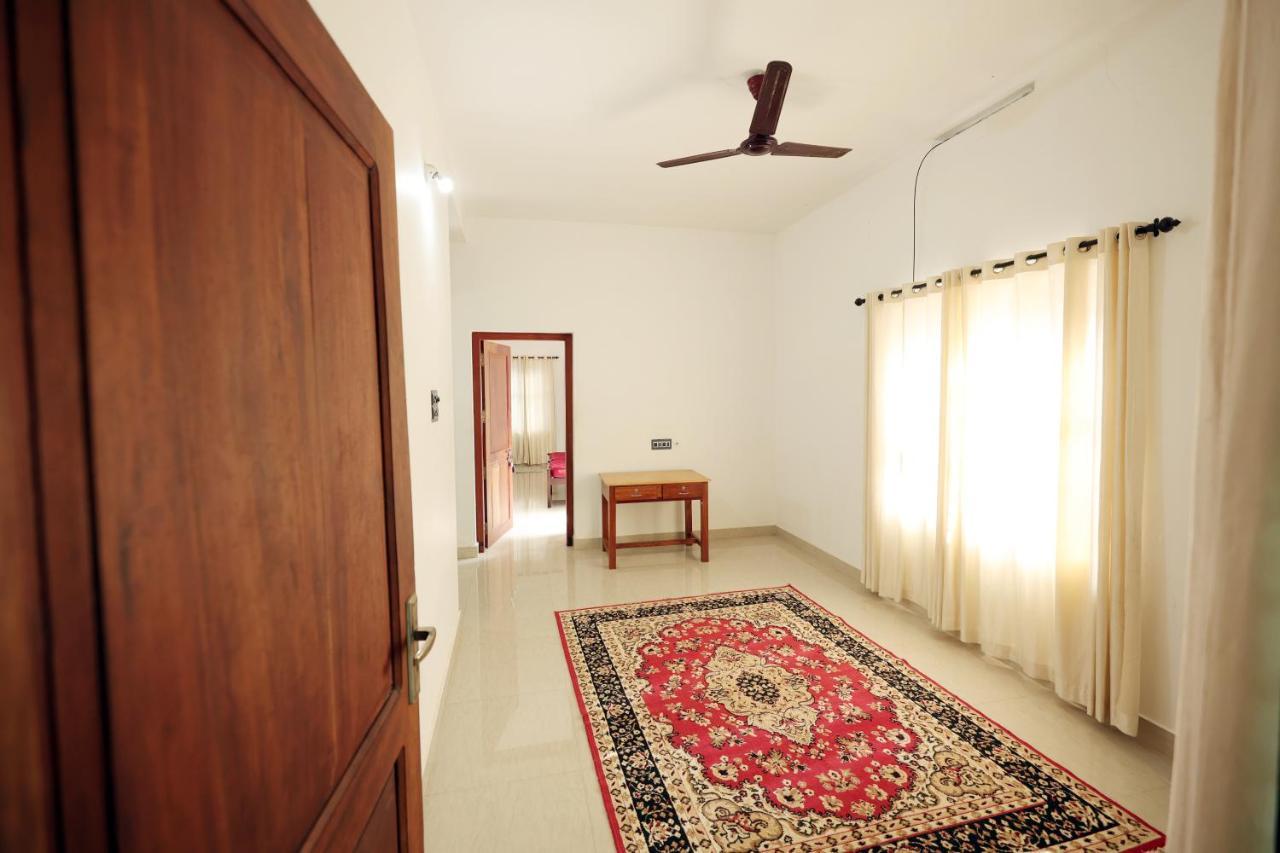 Tellicherry Daffodil Rooms - Non Ac מראה חיצוני תמונה